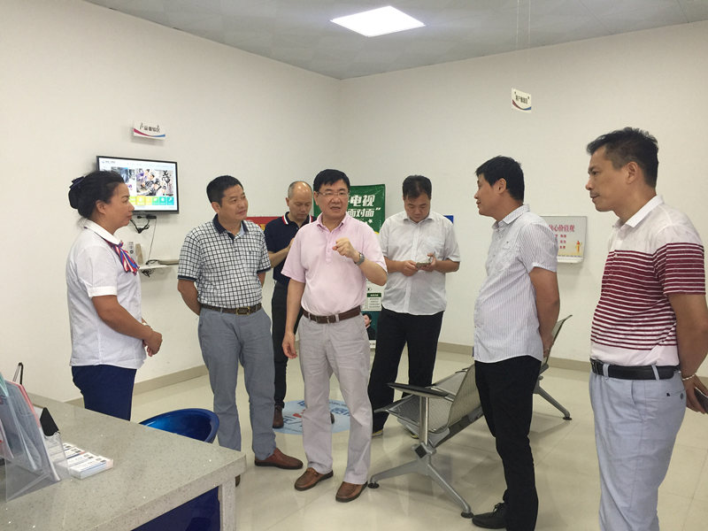 集团副总经理梁章林一行深入南平分公司调研