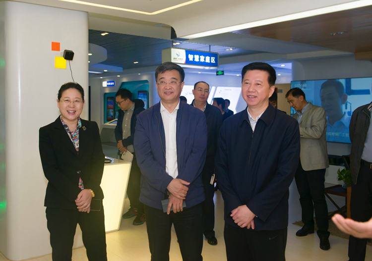 640.webp (1)_副本.jpg 640.webp (1)_副本.jpg