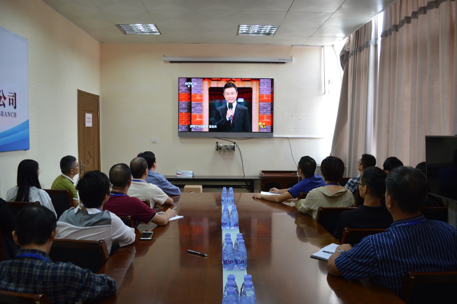 e248933a565968234740b5a3af50f376 (1).jpg