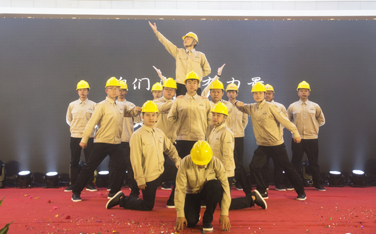 第十七个节目_副本.jpg 第十七个节目_副本.jpg