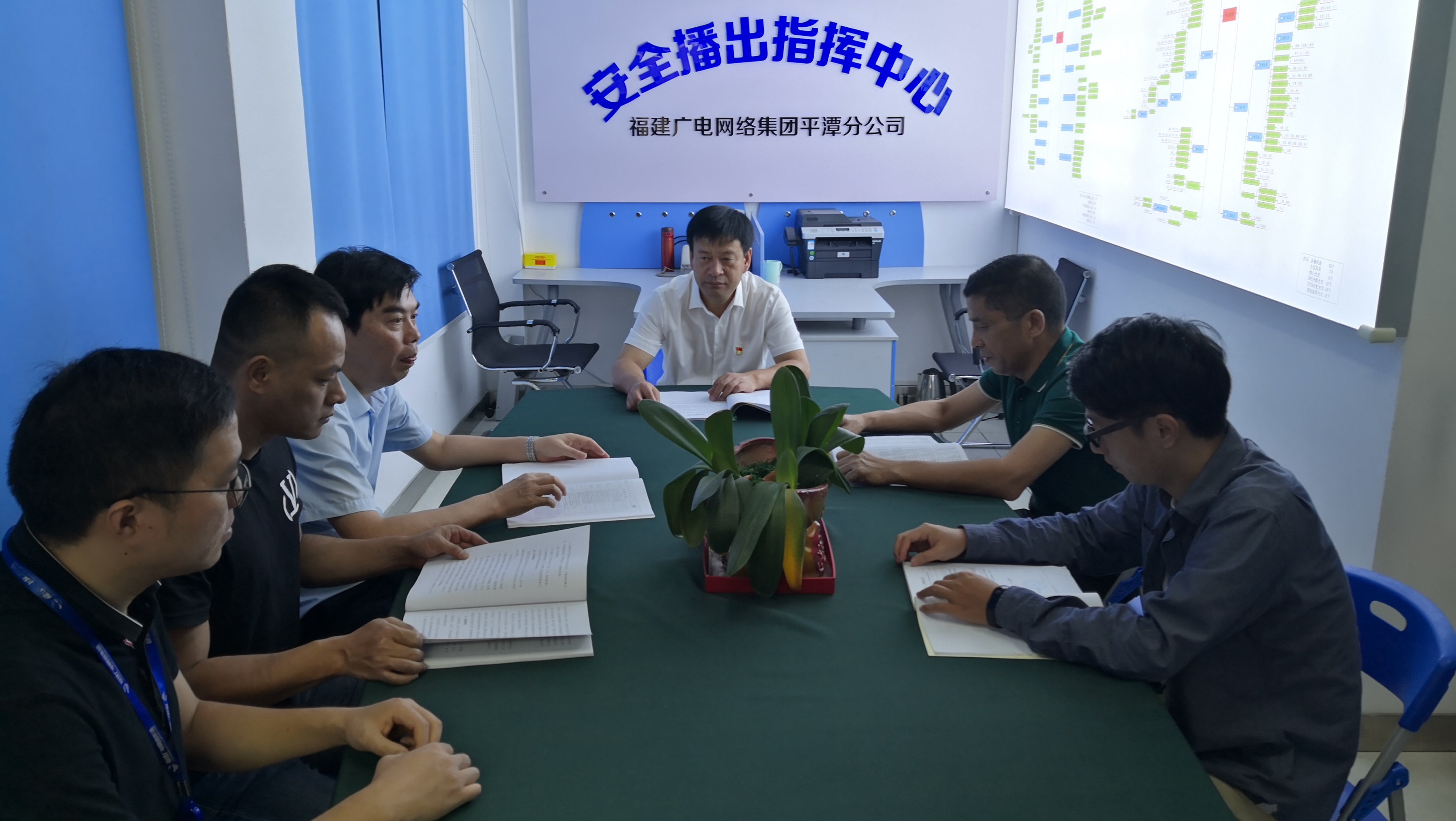 照片1-2.jpg 照片1-2.jpg