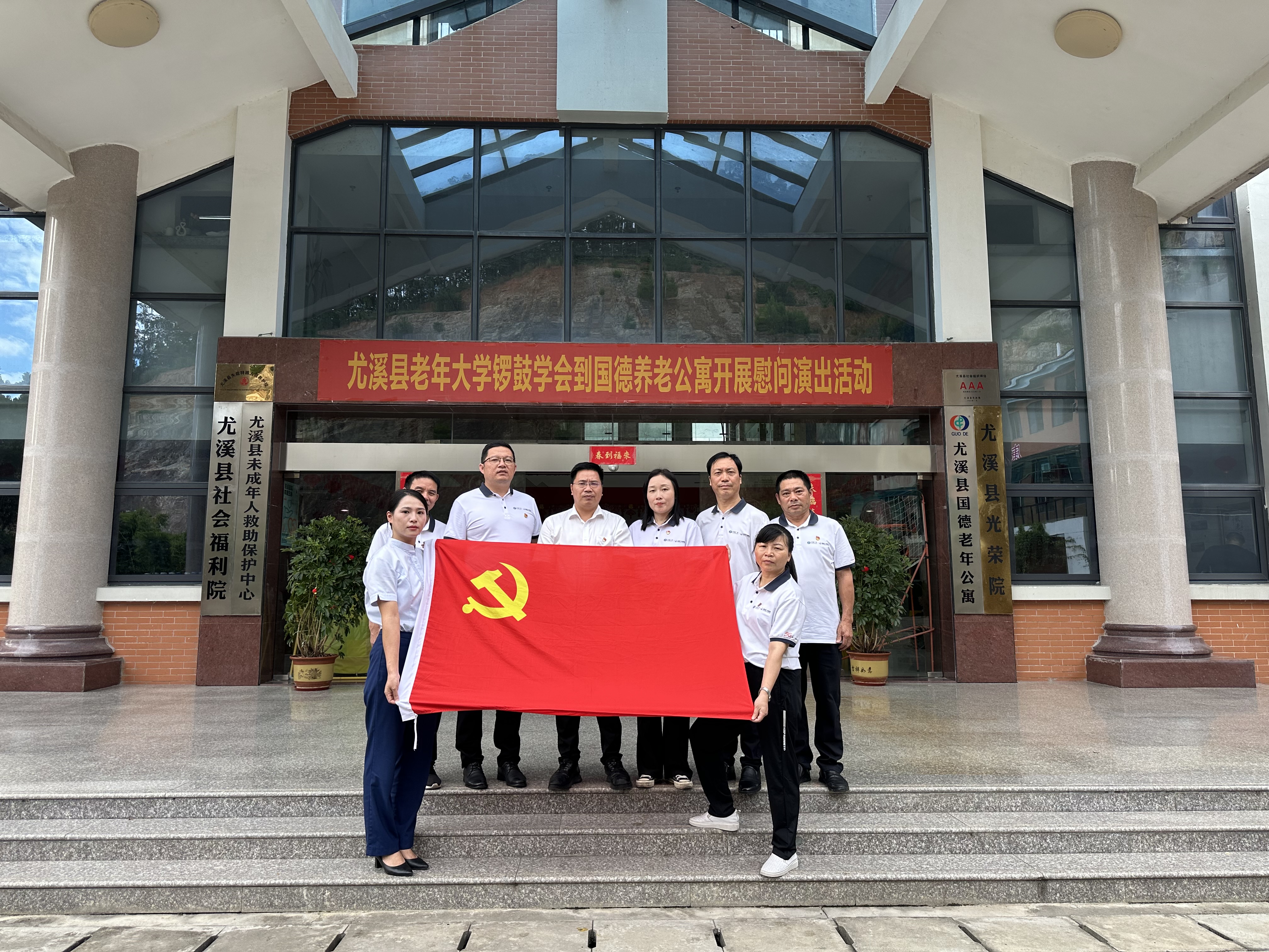 eaf3d00bd1044ebc909b9f1bf5b6a731.jpg eaf3d00bd1044ebc909b9f1bf5b6a731.jpg