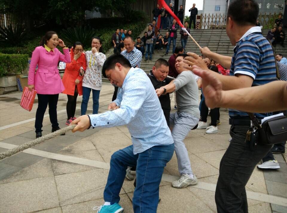 各分公司组织开展“庆五一、迎五四、庆祝集团成立三周年